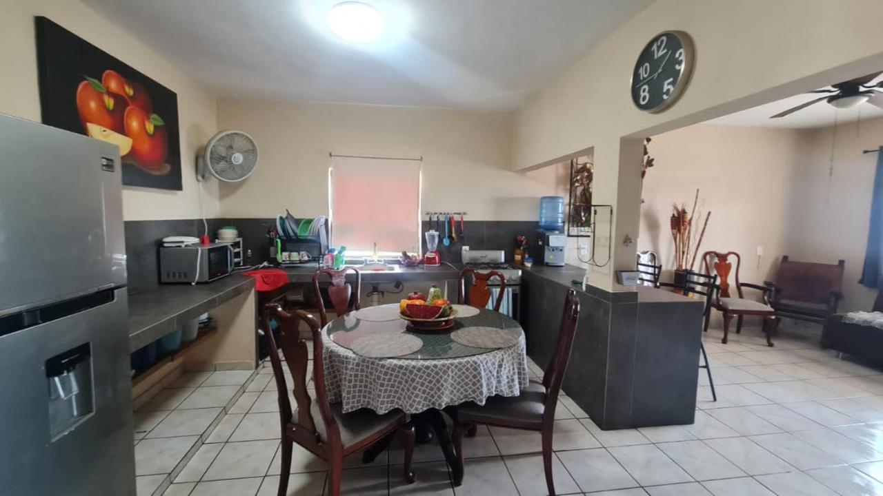 Casa A Pie De Playa Isla De La Piedra Appartement Mazatlán Buitenkant foto