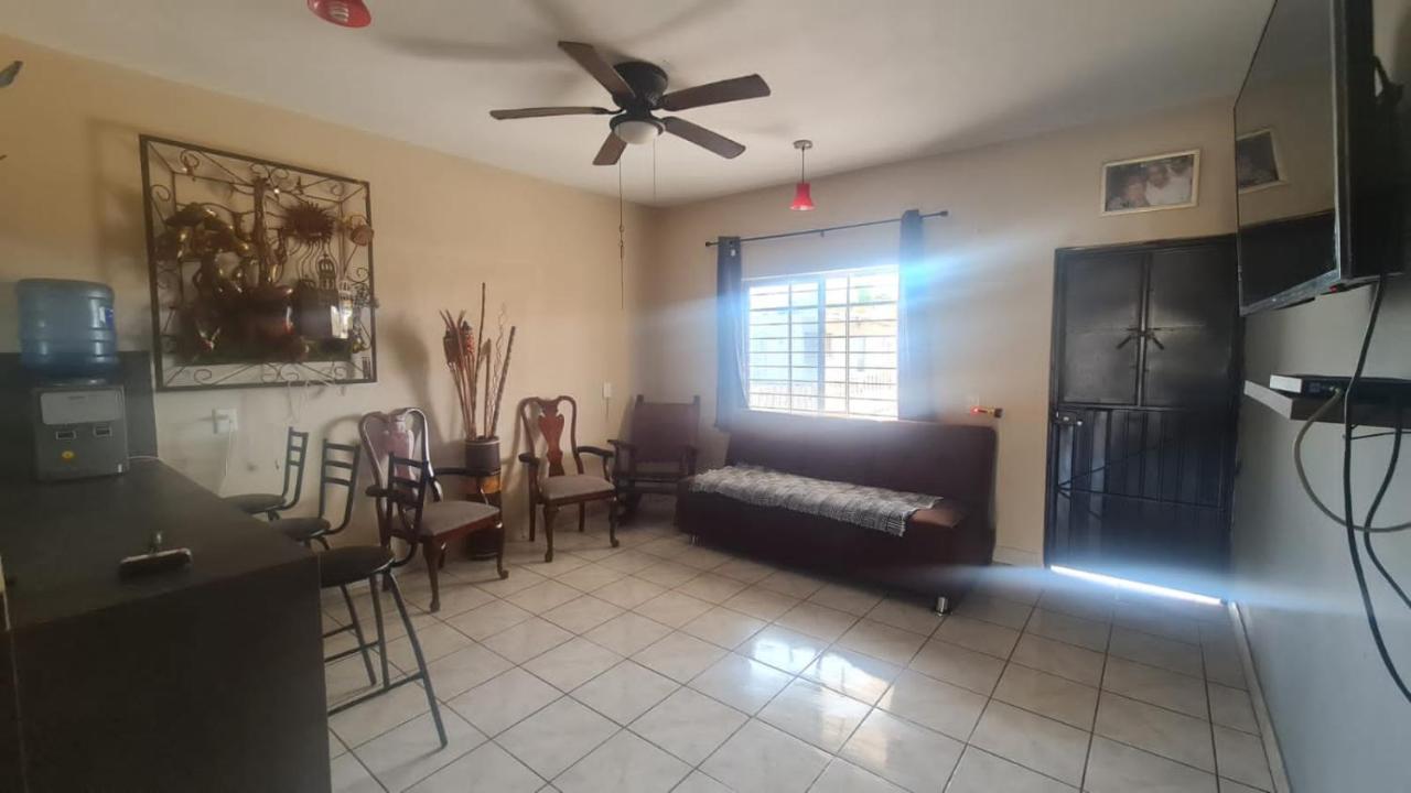 Casa A Pie De Playa Isla De La Piedra Appartement Mazatlán Buitenkant foto