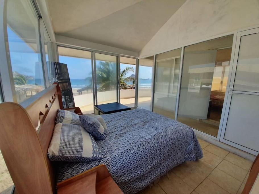 Casa A Pie De Playa Isla De La Piedra Appartement Mazatlán Buitenkant foto