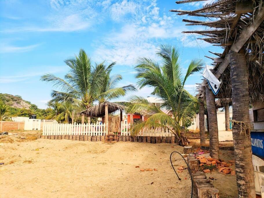 Casa A Pie De Playa Isla De La Piedra Appartement Mazatlán Buitenkant foto